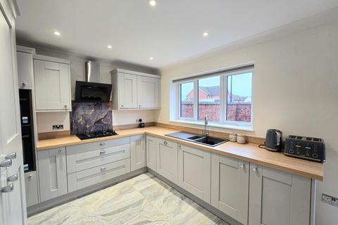 3 bedroom detached house for sale, Ffordd Candleston, Bridgend, CF31