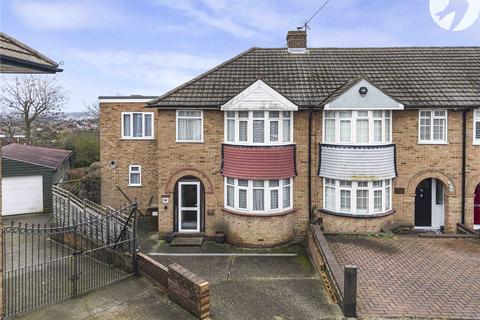 4 bedroom end of terrace house for sale, Povey Avenue, Wainscott, Rochester, Kent, ME2