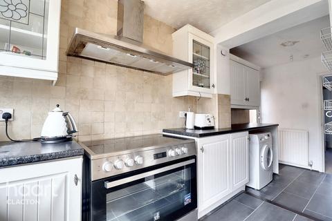 4 bedroom semi-detached house for sale, Valley Road, HARWICH