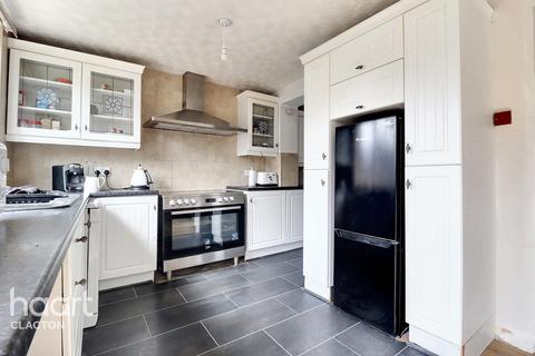 4 bedroom semi-detached house for sale, Valley Road, HARWICH