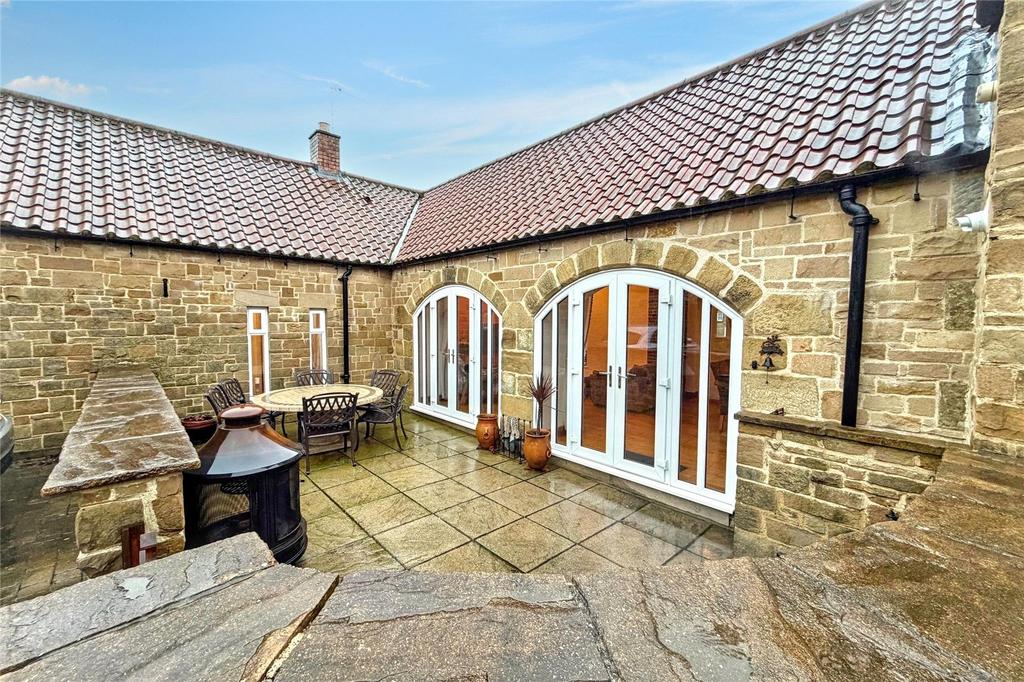 Rear Courtyard