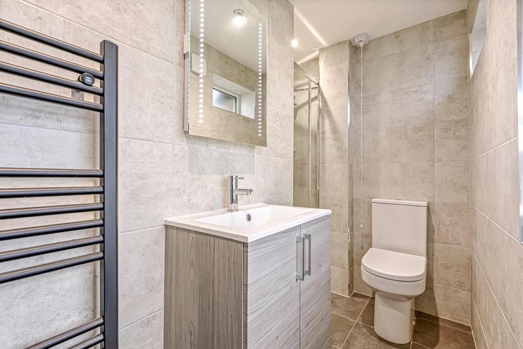 En suite shower room