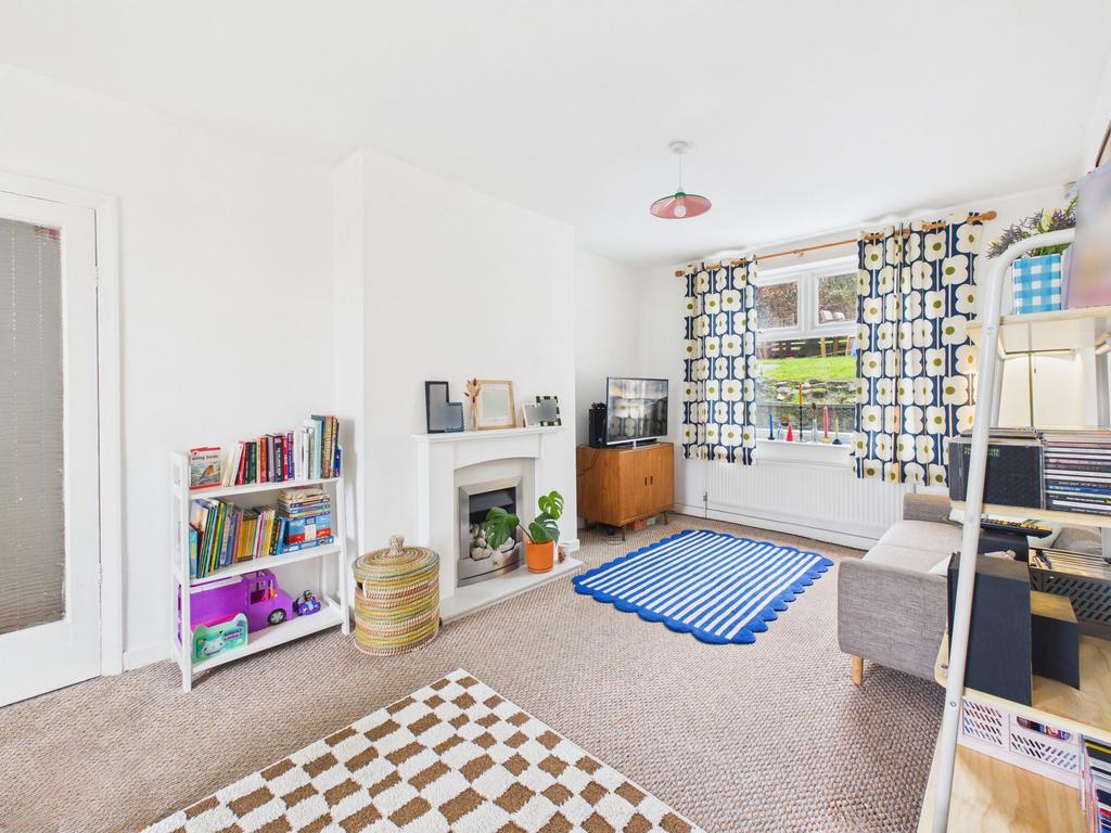 House in Gedling, Redhill - View 2