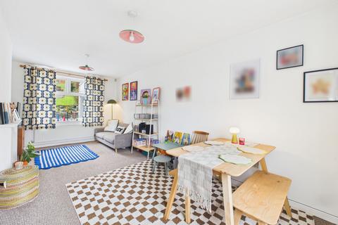 4 bedroom semi-detached house for sale, Calverton Road, Arnold, Nottingham