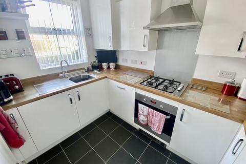 2 bedroom end of terrace house for sale, Cromwell Avenue, East Cowes,