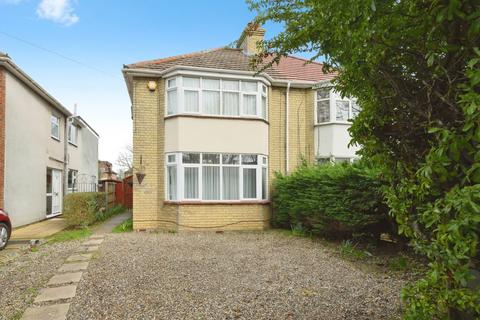 3 bedroom semi-detached house for sale, Kings Hedges Road, Cambridge, Cambridgeshire, CB4