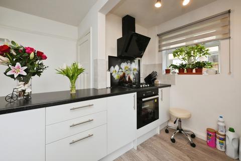 3 bedroom semi-detached house for sale, Kings Hedges Road, Cambridge, Cambridgeshire, CB4