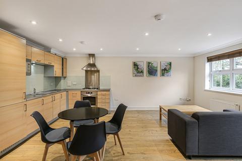 1 bedroom apartment for sale, Victoria Mews, St. Judes Road, Englefield Green, Egham, TW20