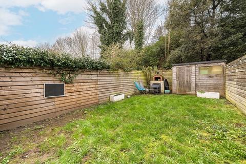 undefined, Glenton Mews, London SE15