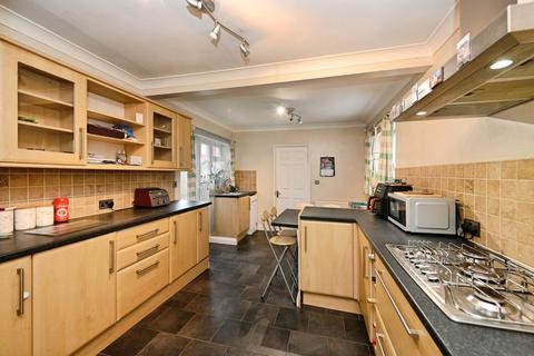 3 bedroom end of terrace house for sale, Eastfields, King's Lynn, Norfolk, PE30