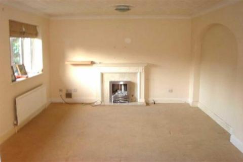 4 bedroom detached bungalow to rent, The Turnstones, Gravesend