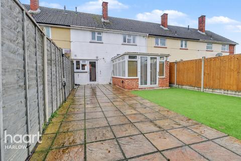 2 bedroom terraced house for sale, The Dashes, Harlow