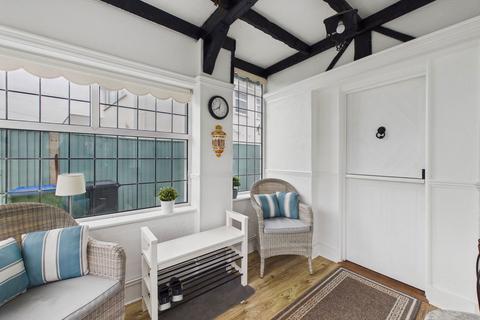 2 bedroom detached bungalow for sale, South Drive, Ferring, Worthing, BN12