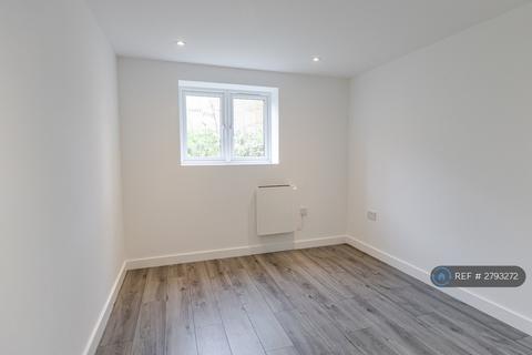 undefined, Truro Hill, Penryn, TR10