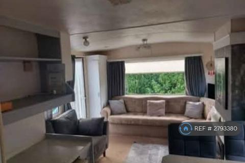 undefined, Southend Road, Stanford-Le-Hope, SS17