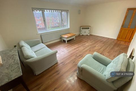 2 bedroom flat to rent, Rowanberry Road, Newcastle Upon Tyne, NE12