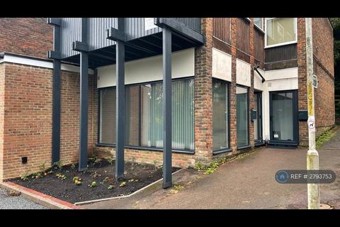 undefined, Broadmead, Tunbridge Wells, TN2