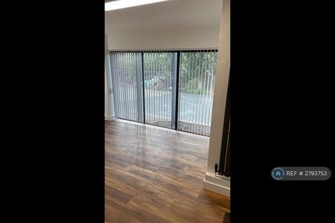 undefined, Broadmead, Tunbridge Wells, TN2