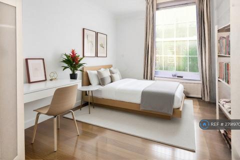 3 bedroom flat to rent, Wenham House, London, SW8