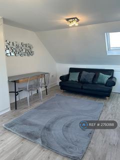 3 bedroom flat to rent, Sussex Rd, Harrow, HA1