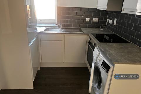 undefined, Balsall Street East, Bedford, MK40