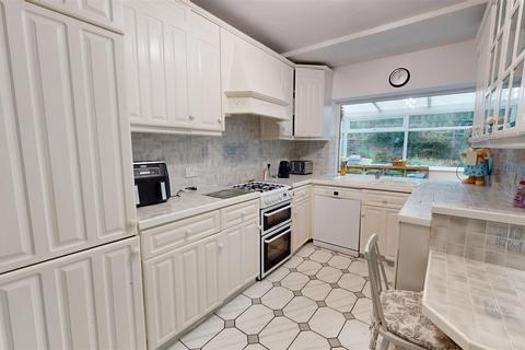 undefined, Ashtree Grove, Bradford
