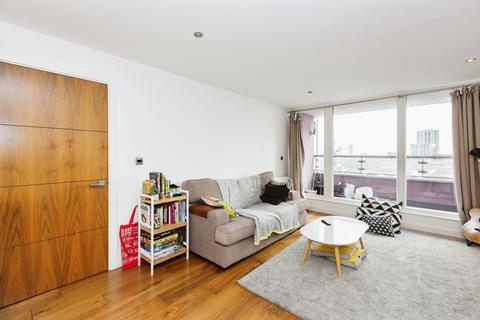 2 bedroom flat for sale, Rainhill Way, London, E3