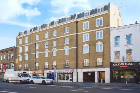 undefined, Mile End Road, London, E1
