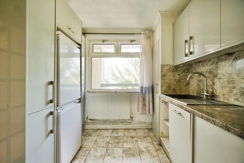 3 bedroom maisonette for sale, Locton Green, Ruston Street, London, E3