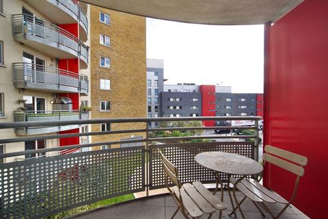 2 bedroom flat for sale, Pancras Way, LONDON, London, E3