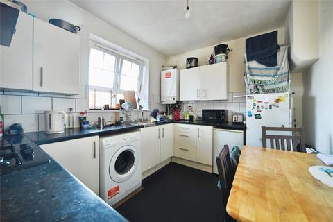 4 bedroom flat for sale, Bromley High Street, LONDON, London, E3
