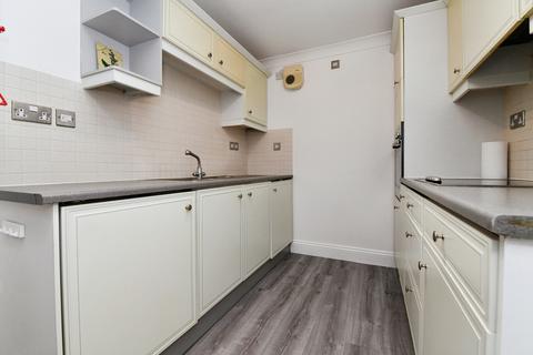 1 bedroom flat for sale, Lorne Road, Warley, Brentwood, CM14