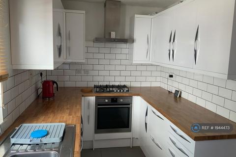2 bedroom flat to rent, Bartholomew St West, Exeter, EX4