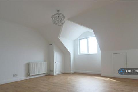 undefined, New River Court, Enfield, EN1