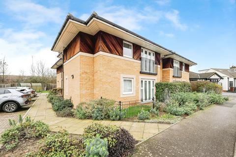 2 bedroom flat for sale, Stafford Avenue, Hornchurch, RM11