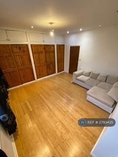 2 bedroom flat to rent, Stoke Newington Road, London, N16