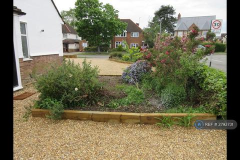 undefined, Putnoe Lane, Bedford, MK41
