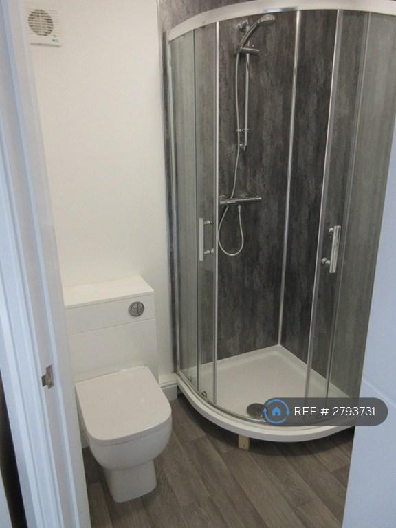 Room c - Bathroom