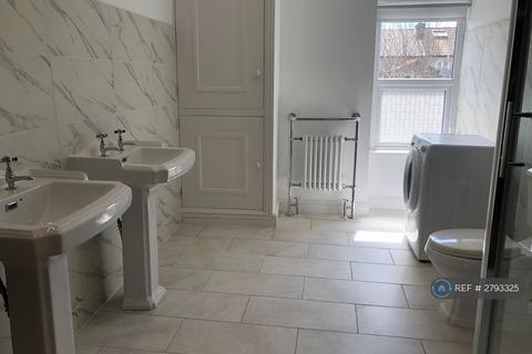 1 bedroom in a house share to rent, Marion Steet, Cardiff, CF24