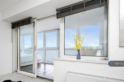 2 bedroom penthouse to rent, Brighton, Brighton, BN1