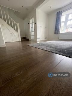 undefined, Cygnet Close, Northwood, HA6