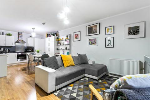 1 bedroom apartment for sale, Bathurst Square, London, N15