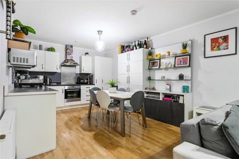 1 bedroom apartment for sale, Bathurst Square, London, N15