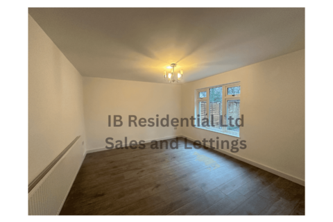 3 bedroom terraced house for sale, Crabtree, Peterborough, PE4