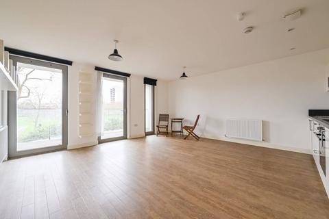1 bedroom flat for sale, Parkside Court, Royal Docks, London, E16