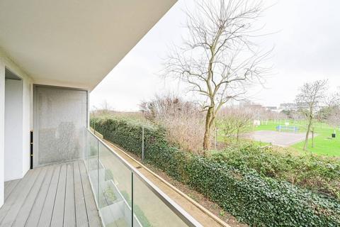 1 bedroom flat for sale, Parkside Court, Royal Docks, London, E16