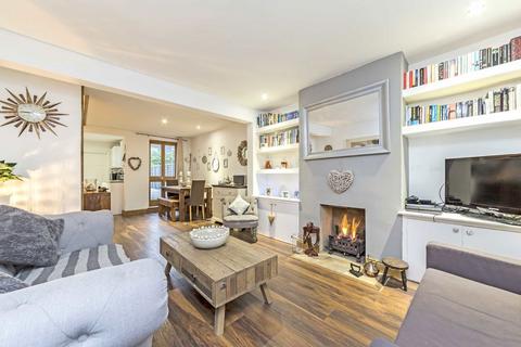 2 bedroom house for sale, Tolson Road, Isleworth TW7
