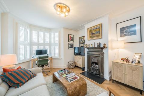 undefined, Haliburton Road, St Margarets TW1
