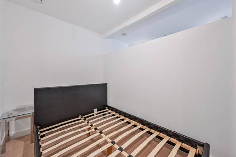 1 bedroom flat for sale, Cornmill Lane, Lewisham, London, SE13
