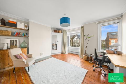undefined, Huntingdon Road, East Finchley, London